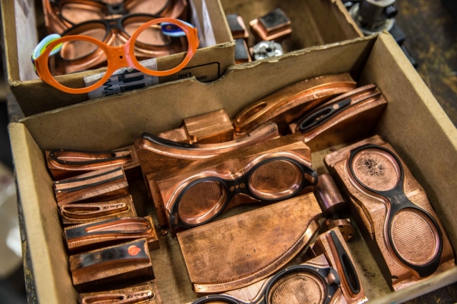 JULBO factory Picture Franck Oddoux