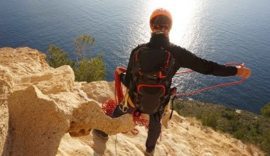 Zaino Husky SLOPER 45L - Expedition Nero - Zaino Da Alpinismo E Trekking Con Protezione Antipioggia, Cerniere Impermeabili E Sistema Ventilazione